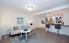 Jewel Of Royal Mile Apartment